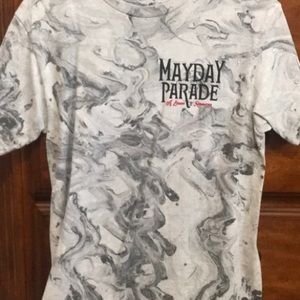 NOT SELLING ISO mayday parade shirt